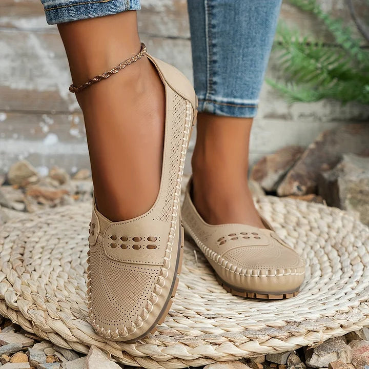 Women's Orthopedic Flat with Cushioned Insole and Arch Support, Anti-Slip Sole