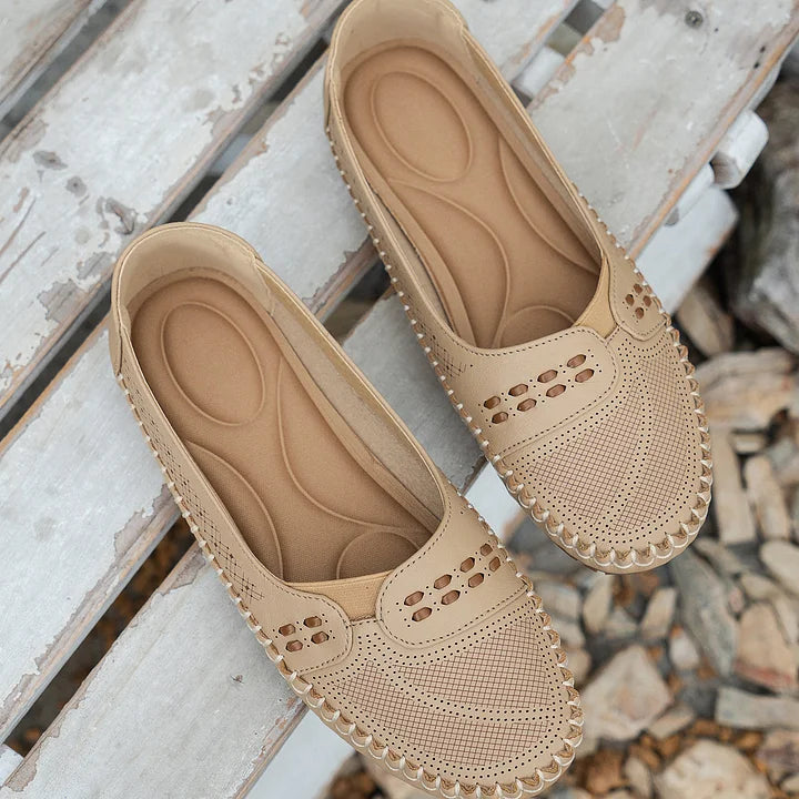 Women's Orthopedic Flat with Cushioned Insole and Arch Support, Anti-Slip Sole