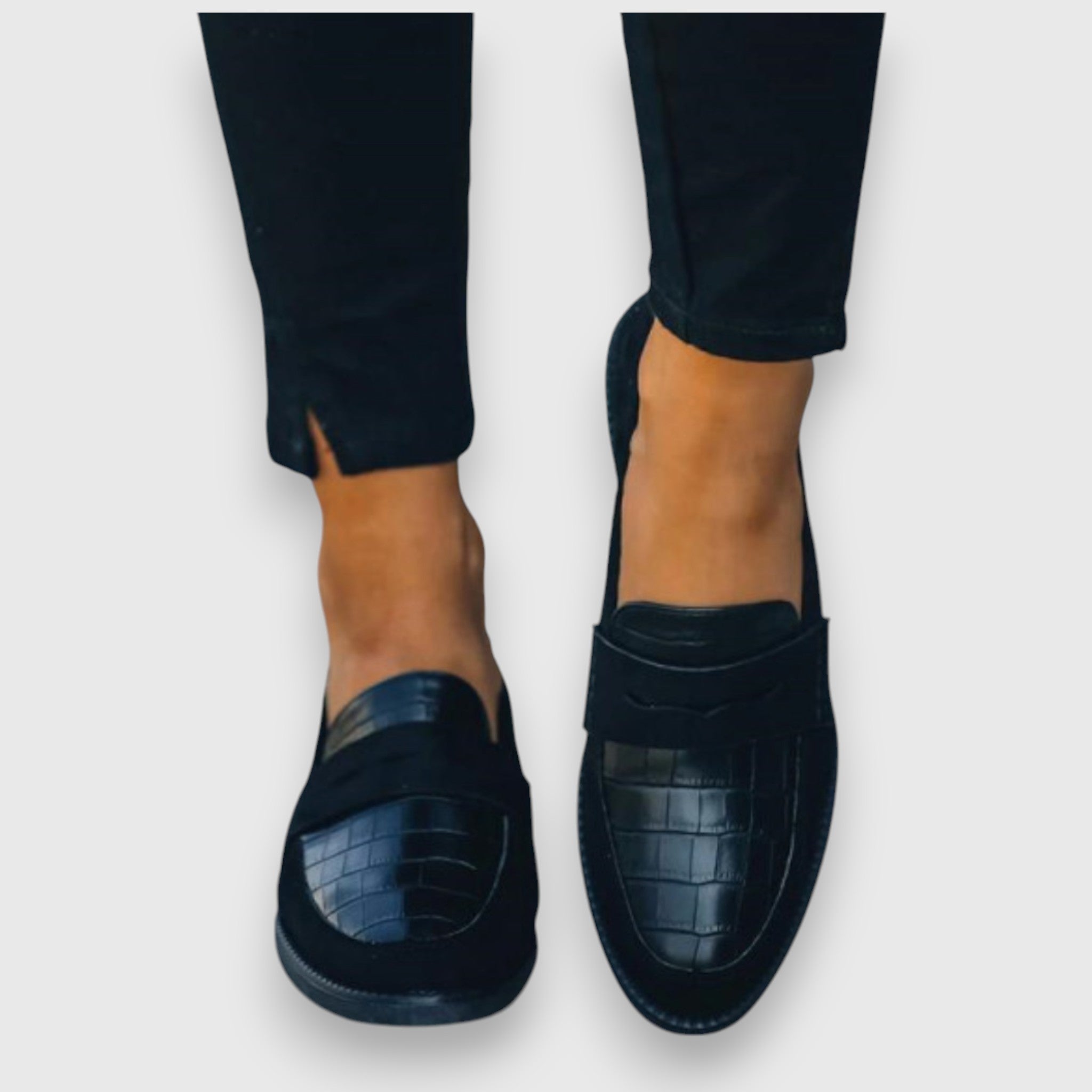 Women's Slip-On Loafers with Cushioned Insole and Soft Lining