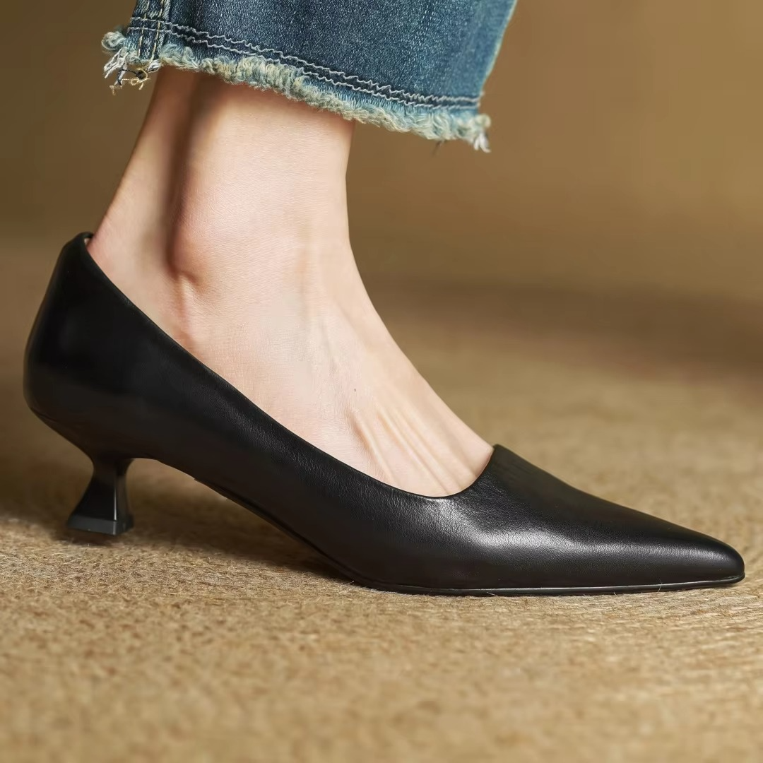 Women's Leather Pumps with Pointed Toe and Slip-On Fit, Cushioned Insole, Rubber Outsole