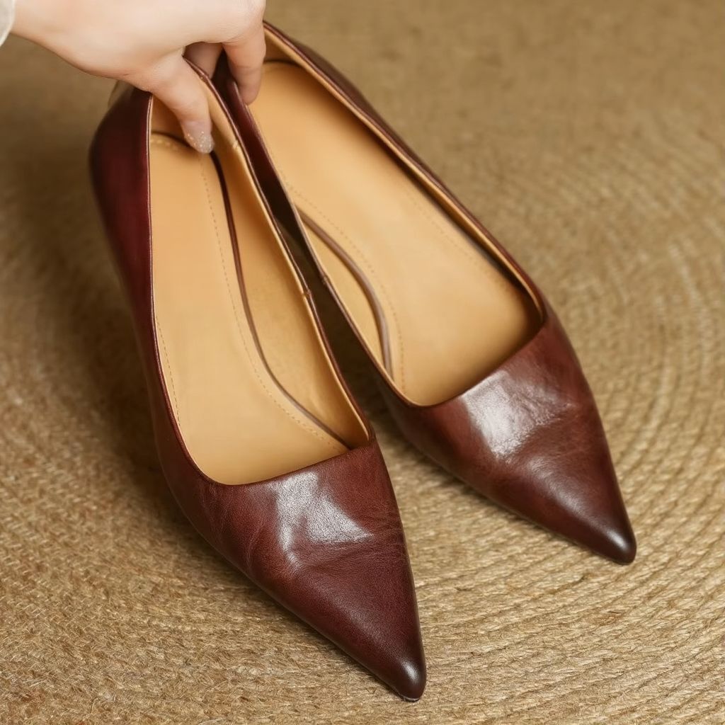 Women's Leather Pumps with Pointed Toe and Slip-On Fit, Cushioned Insole, Rubber Outsole
