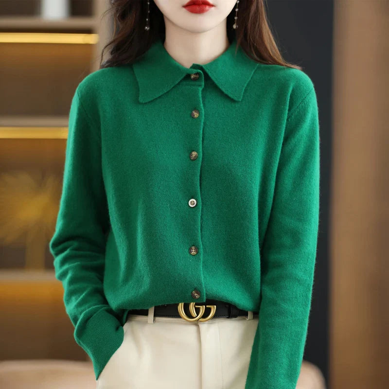 Cashmere Blend Button-Up Sweater with Tailored Fit and Structured Collar