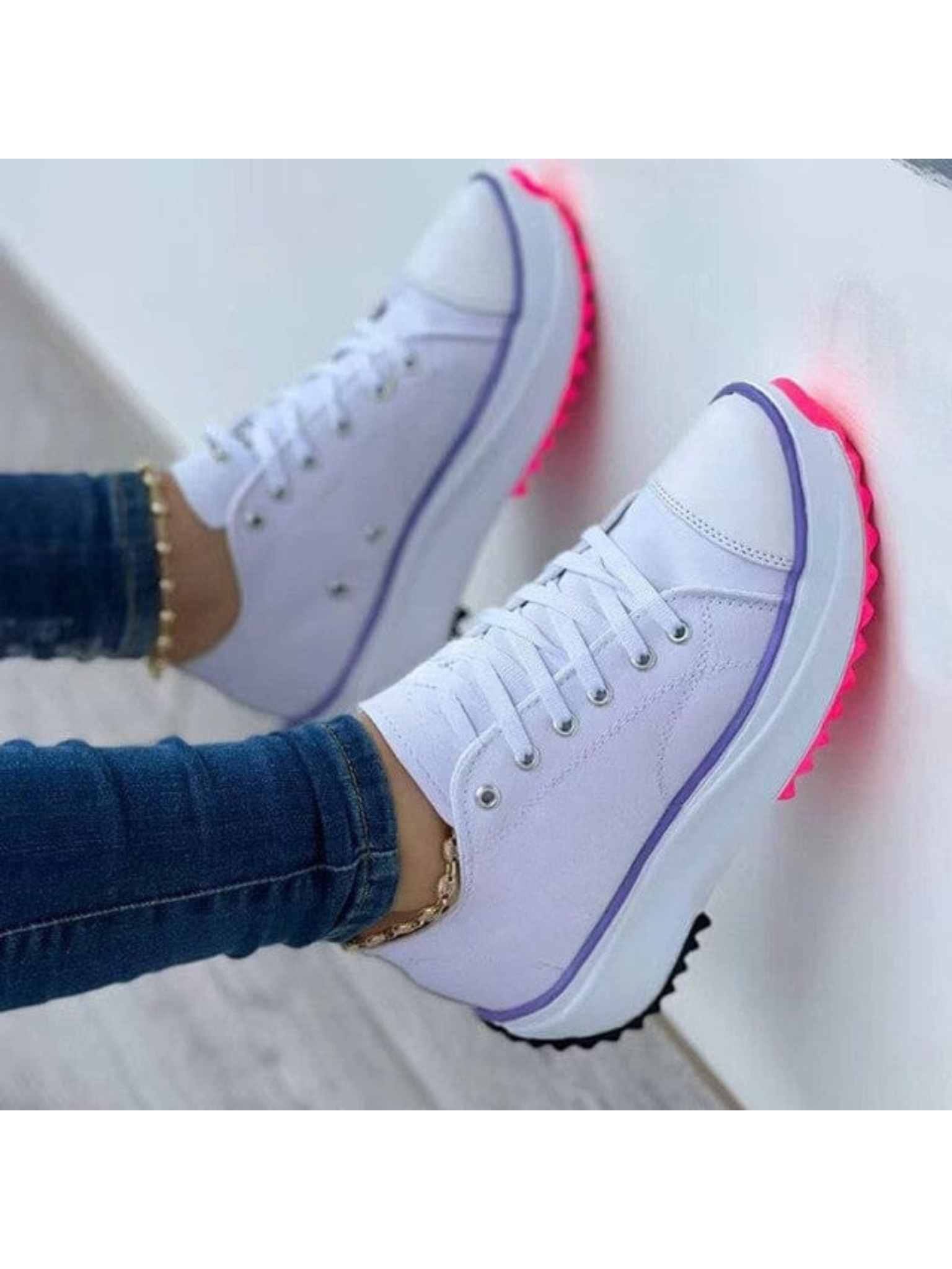 Orthopedic Walking Sneakers for Women with Arch Support and Shock-Absorbing Sole