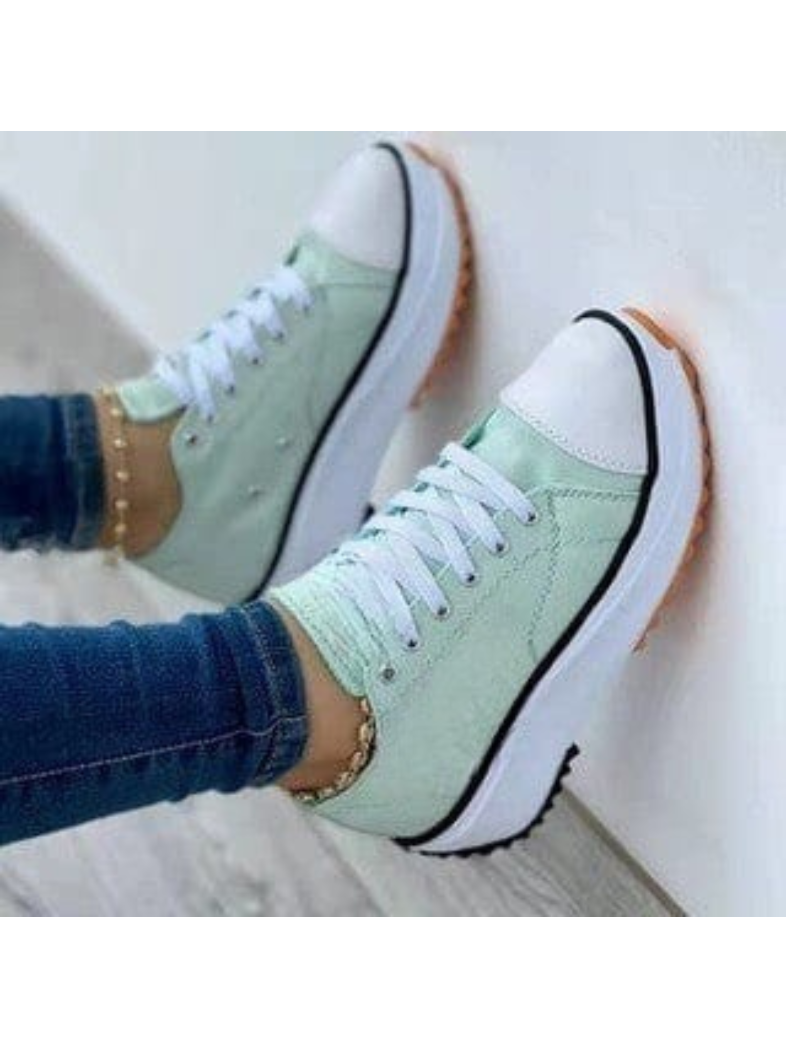 Orthopedic Walking Sneakers for Women with Arch Support and Shock-Absorbing Sole
