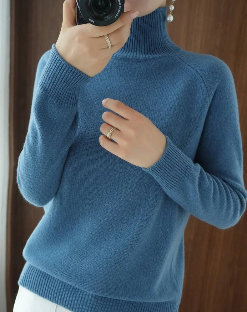 Cashmere Turtleneck Sweater with Anti-Pilling Finish and Cropped Hem, Lightweight