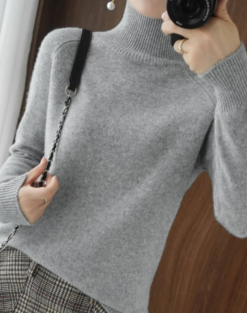 Cashmere Turtleneck Sweater with Anti-Pilling Finish and Cropped Hem, Lightweight