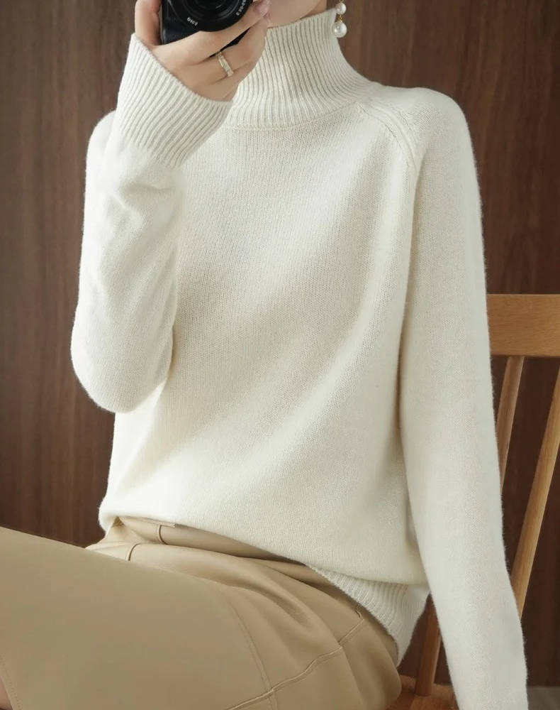Cashmere Turtleneck Sweater with Anti-Pilling Finish and Cropped Hem, Lightweight