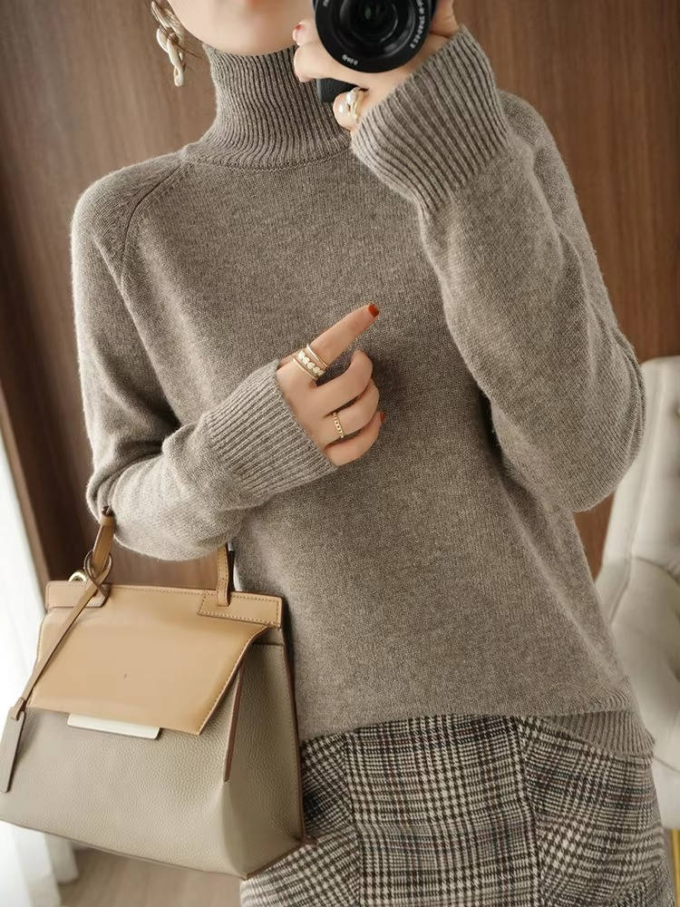 Cashmere Turtleneck Sweater with Anti-Pilling Finish and Cropped Hem, Lightweight