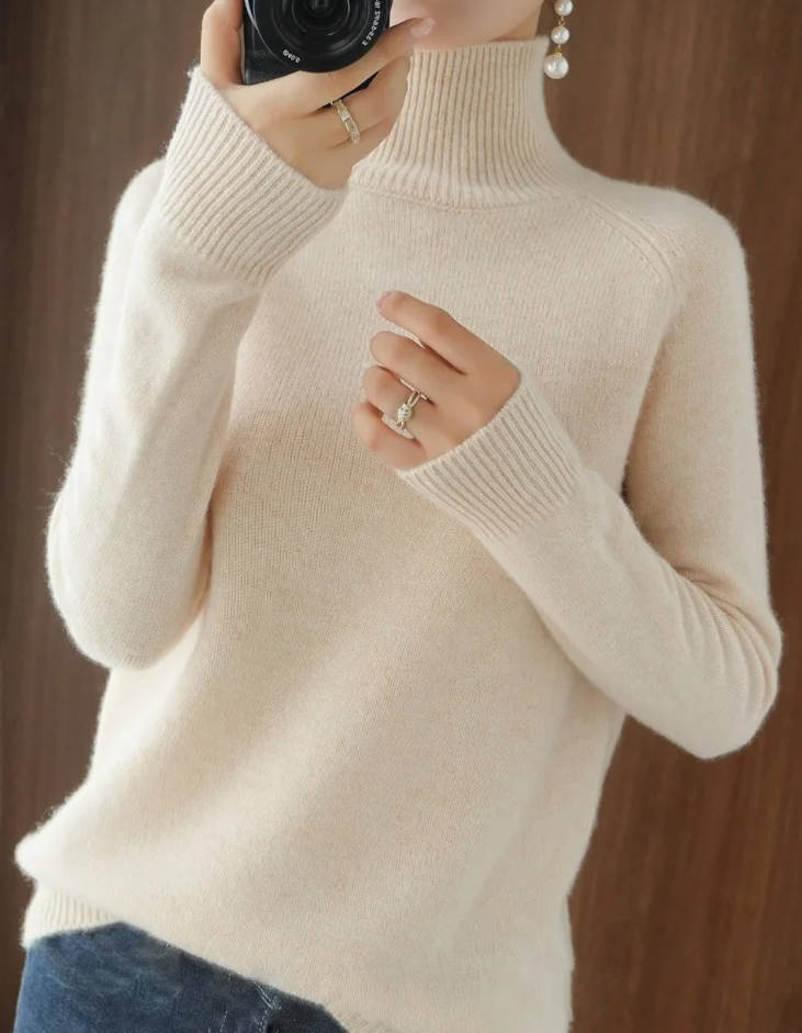 Cashmere Turtleneck Sweater with Anti-Pilling Finish and Cropped Hem, Lightweight