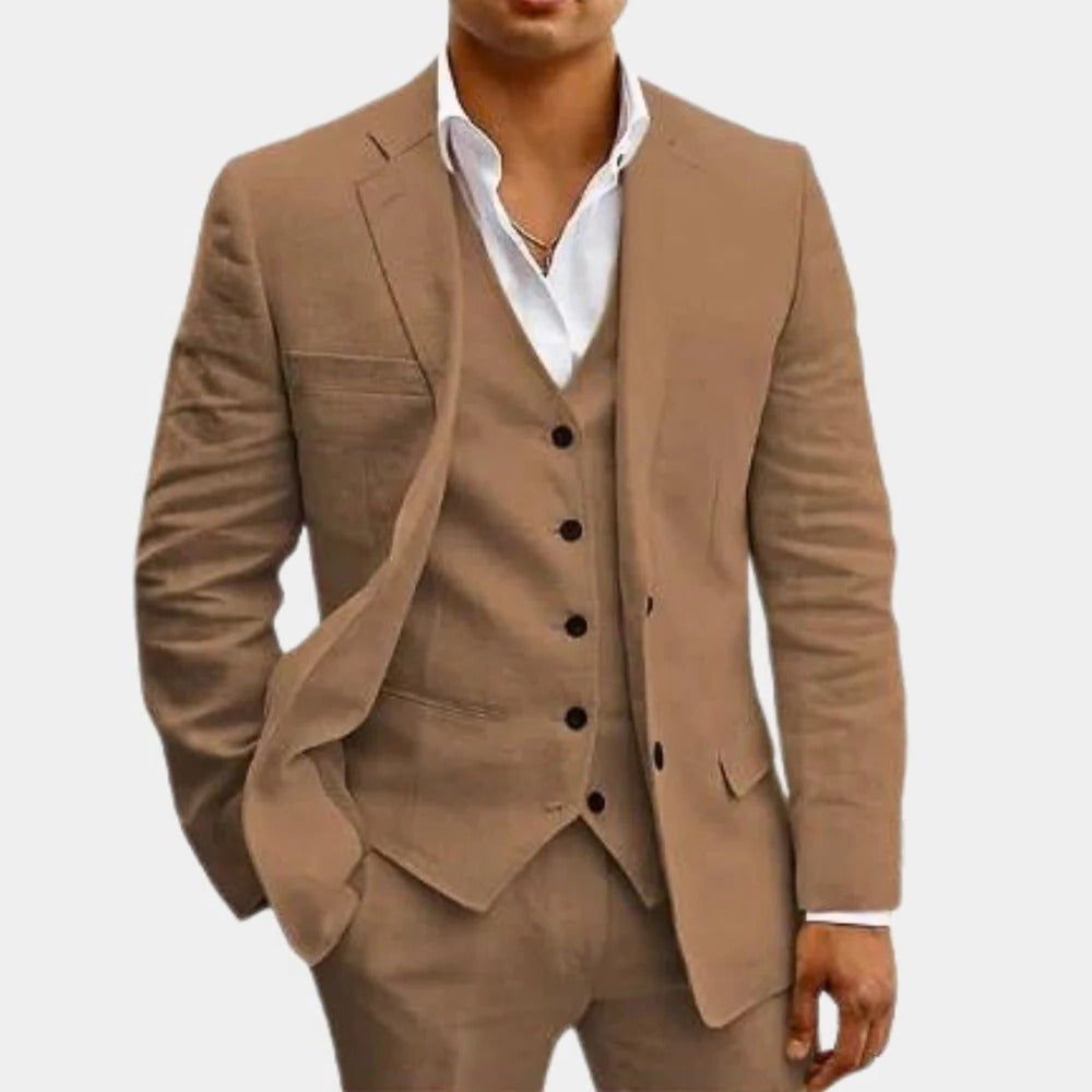 Summer Suit for Men with Breathable Lightweight Fabric and Three-Piece Set, Tapered Fit